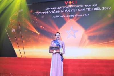 Bà Đỗ Nguyệt Ánh được vinh danh Doanh nhân tiêu biểu Việt Nam 2022  