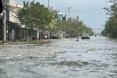 Ngành giao thông chủ động ứng phó mưa lũ tại các tỉnh Trung Bộ