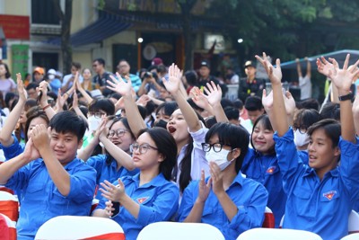 Thanh niên Thủ đô mừng 66 năm Ngày truyền thống Hội LHTN Việt Nam