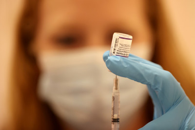 Chuyên gia CDC Mỹ khuyến nghị đưa vaccine Covid-19 vào danh sách tiêm phòng định kỳ