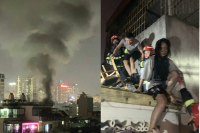Cháy khu nhà trọ cao tầng ở Cầu Giấy, 11 người mắc kẹt được cứu thoát