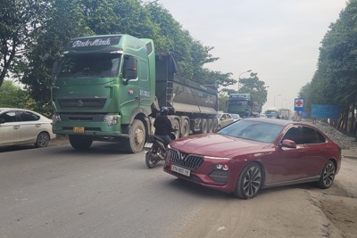 Nghệ An: Nâng cấp tỉnh lộ 542C gây ùn tắc giao thông