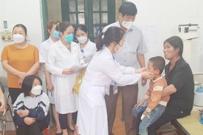 Bắc Kạn: Hơn 700 học sinh nghỉ học do sốt cao, 1 ca tử vong