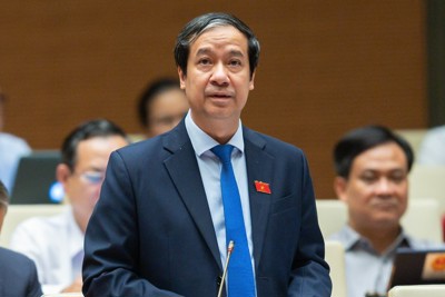 Bộ trưởng Bộ GD&ĐT Nguyễn Kim Sơn khẩn thiết kiến nghị chính sách cho giáo viên