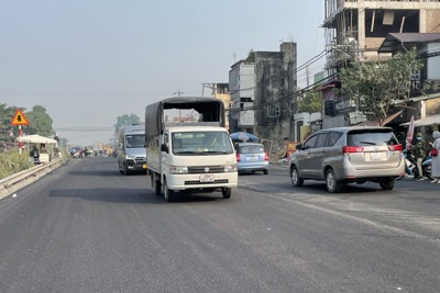 Hoàn thành thảm nhựa mặt đường QL 1A đoạn qua huyện Thường Tín
