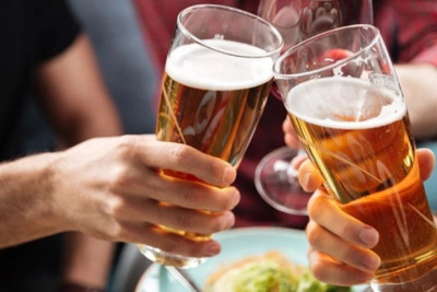 Top 7 thực phẩm bạn nên ăn trước khi uống rượu bia