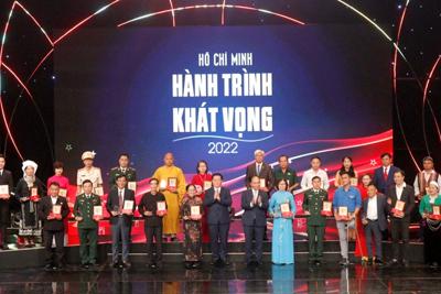 "Hồ Chí Minh - Hành trình khát vọng 2022” - Những người truyền cảm hứng