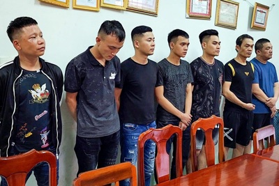 Kiên Giang: Bắt tạm giam băng nhóm trang bị nhiều hung khí nguy hiểm