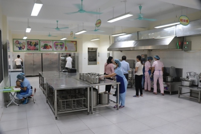 Phú Xuyên kiểm tra an toàn thực phẩm tại trường Mầm non