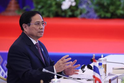 Thủ tướng: ASEAN sẵn sàng làm "trung gian tin cậy" với các đối tác Đông Á tìm giải pháp cho các thách thức an ninh