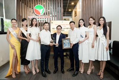 Top 5 hoa hậu du lịch Việt Nam thăm Công ty Vina Phú Quốc Travel