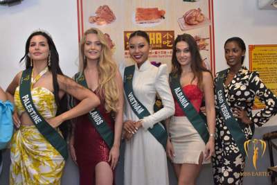 Thạch Thu Thảo nổi bật với áo dài tại Miss Earth 2022