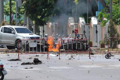 Nổ bom tại đồn cảnh sát ở Thái Lan, 30 người thương vong