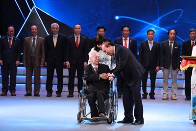 Giải thưởng Hồ Chí Minh là sự quan tâm sâu sắc của Đảng, Nhà nước 