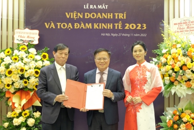 Ra mắt Viện Doanh Trí