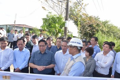 Thủ tướng Chính phủ Phạm Minh Chính kiểm tra dự án trọng điểm tại Bạc Liêu
