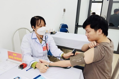 Quận Thanh Xuân: Khám sức khỏe nghĩa vụ cho 172 công dân