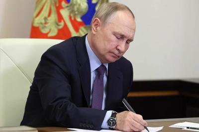 Tổng thống Nga gia hạn lệnh cấm với nhà đầu tư từ nước “không thân thiện”