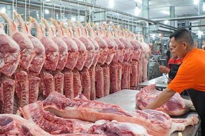 Nhập khẩu thịt lợn và thịt gia cầm tiếp tục giảm