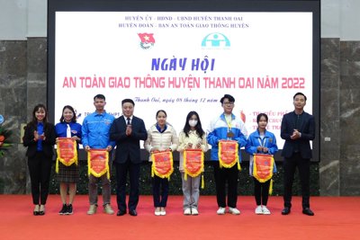 Huyện Thanh Oai: Nâng cao văn hóa giao thông cho thanh thiếu niên