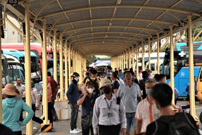 Hà Nội chuẩn bị 2.500 lượt xe phục vụ người dân đi lại dịp Tết