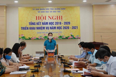 Khiển trách Giám đốc Sở Giáo dục & Đào tạo Quảng Ninh