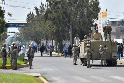 Peru ban bố tình trạng khẩn cấp do biểu tình lan rộng