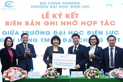 PVComBank ký kết hợp tác với Trường Đại học Điện lực