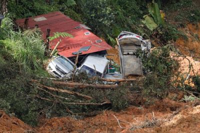 Vụ lở đất nghiêm trọng tại Malaysia: Số người tử vong tăng vọt lên 24