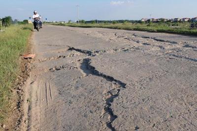 Hà Nội: 30 tỷ đồng khắc phục sự cố đê sông Hồng tại huyện Mê Linh