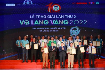 20 tập thể và 50 cá nhân nhận giải “Vô lăng Vàng” năm 2022