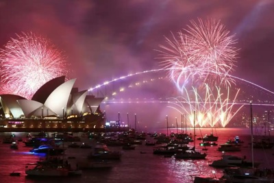 Chiêm ngưỡng pháo hoa, trình diễn đón năm mới 2023 trên khắp thế giới