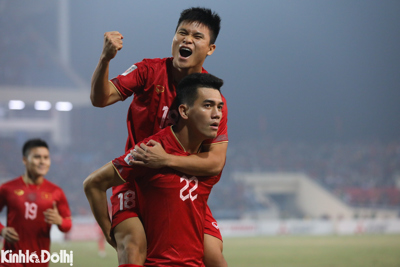 Tuyển Việt Nam lập kỷ lục mới cho lịch sử AFF Cup