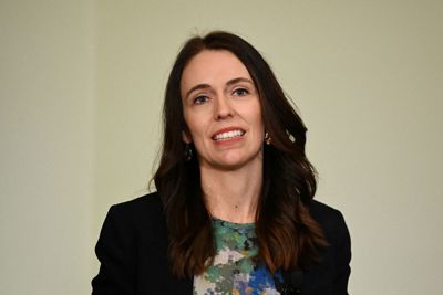 Thủ tướng New Zealand bất ngờ từ chức