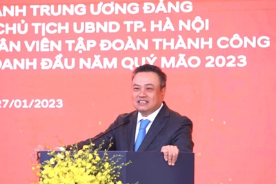 Chủ tịch UBND TP Hà Nội Trần Sỹ Thanh thăm, chúc Tết Tập đoàn Thành Công