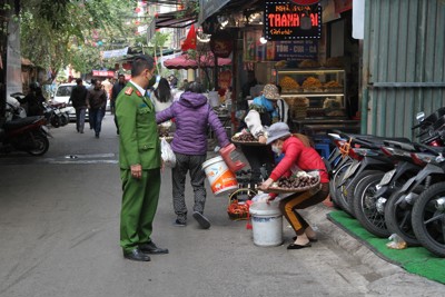 Tổng lực đảm bảo an ninh trật tự tại Phủ Tây Hồ