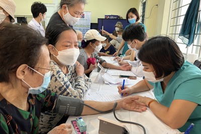 Hà Nội: Khẩn trương xây dựng đề án khám sức khỏe cho người dân 