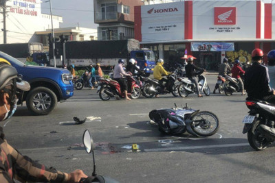 Tai nạn giao thông hôm nay (4/2/2023): Xe bồn đâm xe máy, một người tử vong