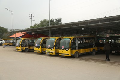 Huyện Mỹ Đức xin thêm xe chạy điện phục vụ hành khách tại Chùa Hương