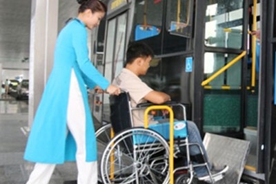 Người khuyết tật gặp khó vì thiếu phương tiện trợ giúp 