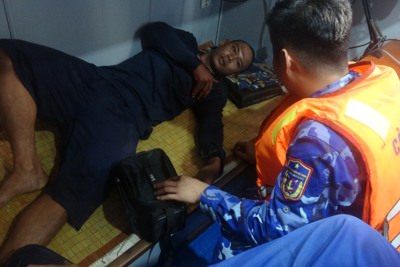 Cảnh sát biển 4 kịp thời cấp cứu người bị nạn trên biển