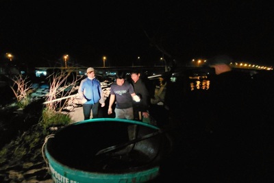 Quảng Trị: Cứu nạn thành công 3 ngư dân bị lật thuyền trên biển
