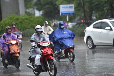 Không khí lạnh có thể gây mưa dông, lốc sét ảnh hưởng đến Hà Nội