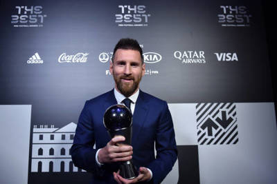 Messi đoạt The Best FIFA 2022, Ronaldo bị loại khỏi đội hình tiêu biểu FIFA