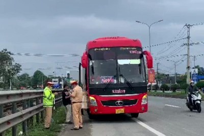 Phát hiện xe khách Bắc – Nam dùng tem kiểm định nghi làm giả