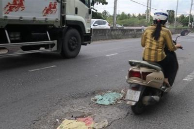 Vì sao Quốc lộ 1A qua Tiền Giang bị hư hỏng?