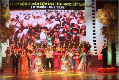 Phát triển công nghiệp điện ảnh Việt Nam hiện đại, có bản sắc, hội nhập