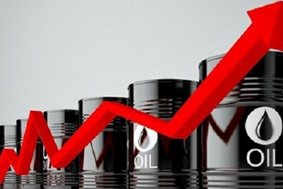Giá xăng dầu hôm nay 20/3: Khủng hoảng hạ nhiệt đẩy dầu thô đi lên