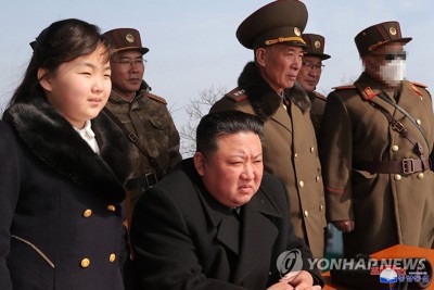 Ông Kim Jong-un cảnh báo tấn công hạt nhân để ngăn chặn chiến tranh
