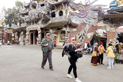 "Hiến kế" hút khách du lịch quốc tế đến Việt Nam
